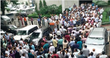 অভ্যন্তরীণ পথে গত বছরের সেরা বিমান সংস্থা ইউএস-বাংলা