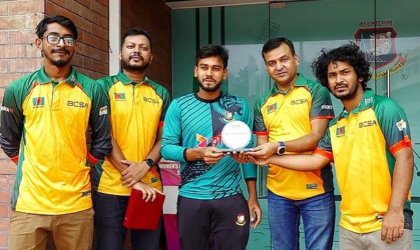 এক নম্বর অলরাউন্ডার হতে চান মিরাজ